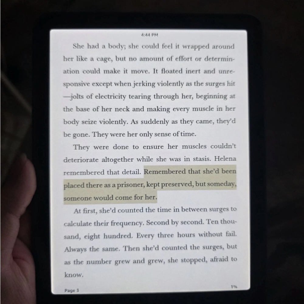 Kindle Colorsoft - Picture 2 of 5